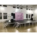 Фотозона из пайеток. Лиловая