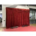 Театральный занавес